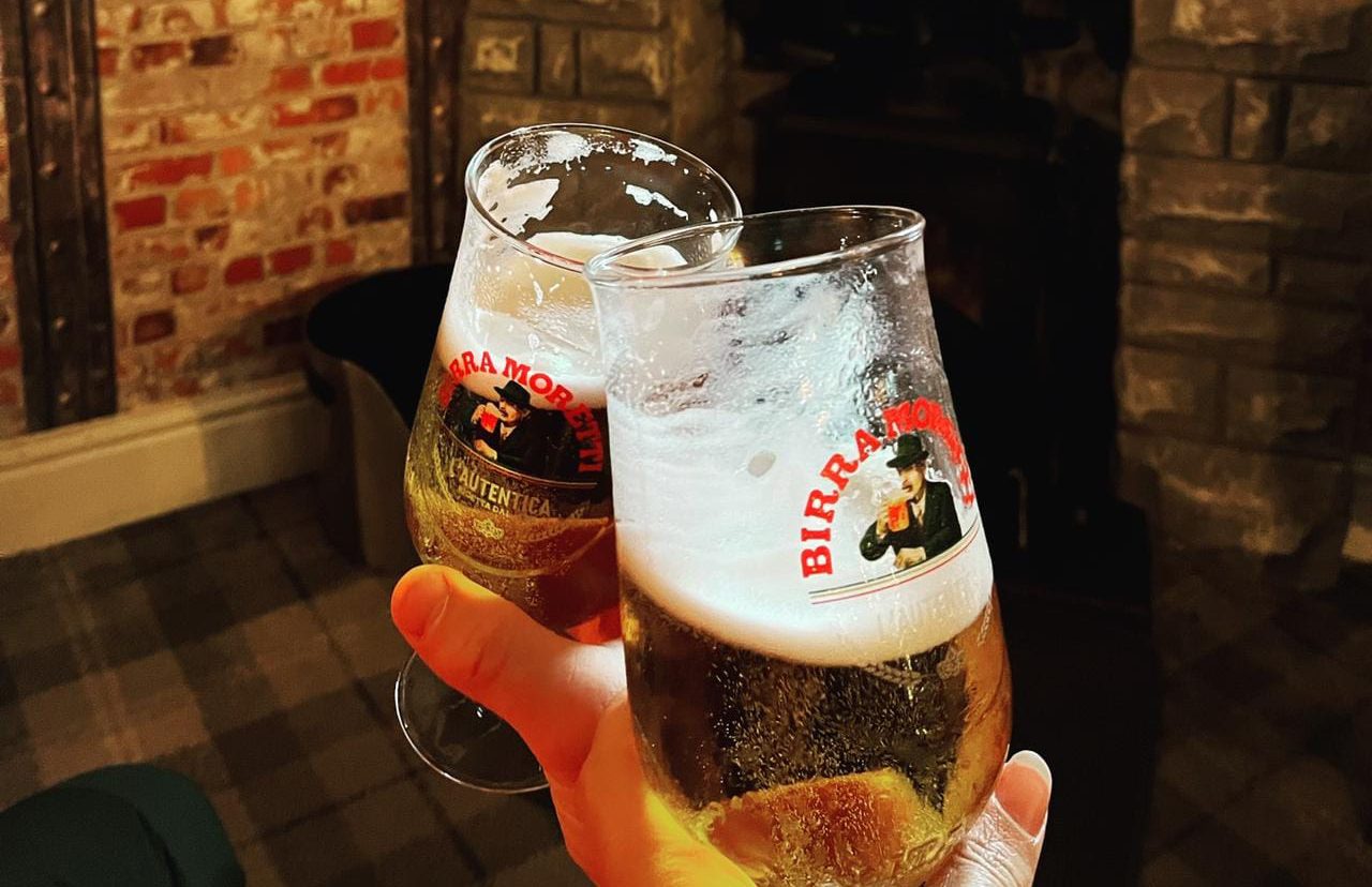 Victoria Inn Beer in Holyhead